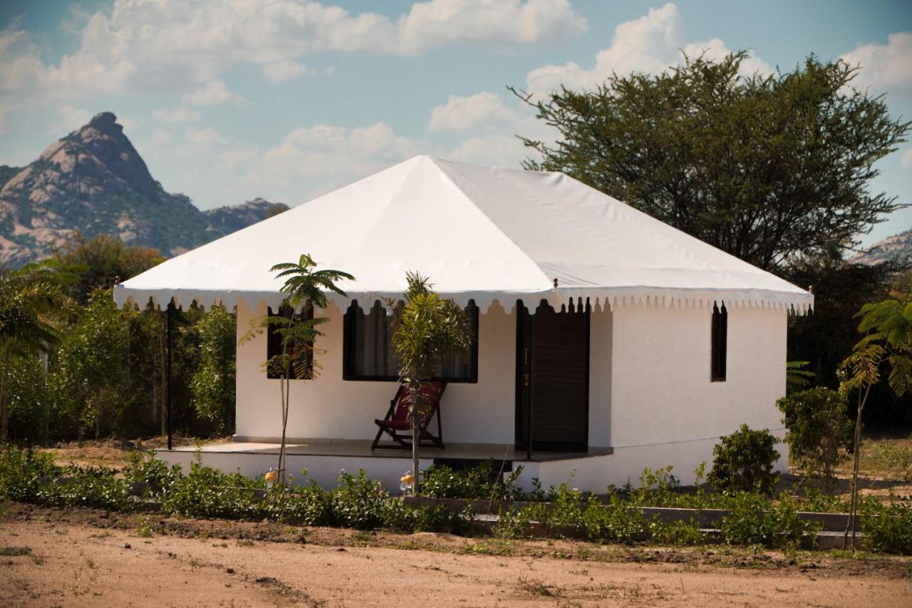 Jawai Empire Resort By Premier Hotels Pāli Exteriör bild