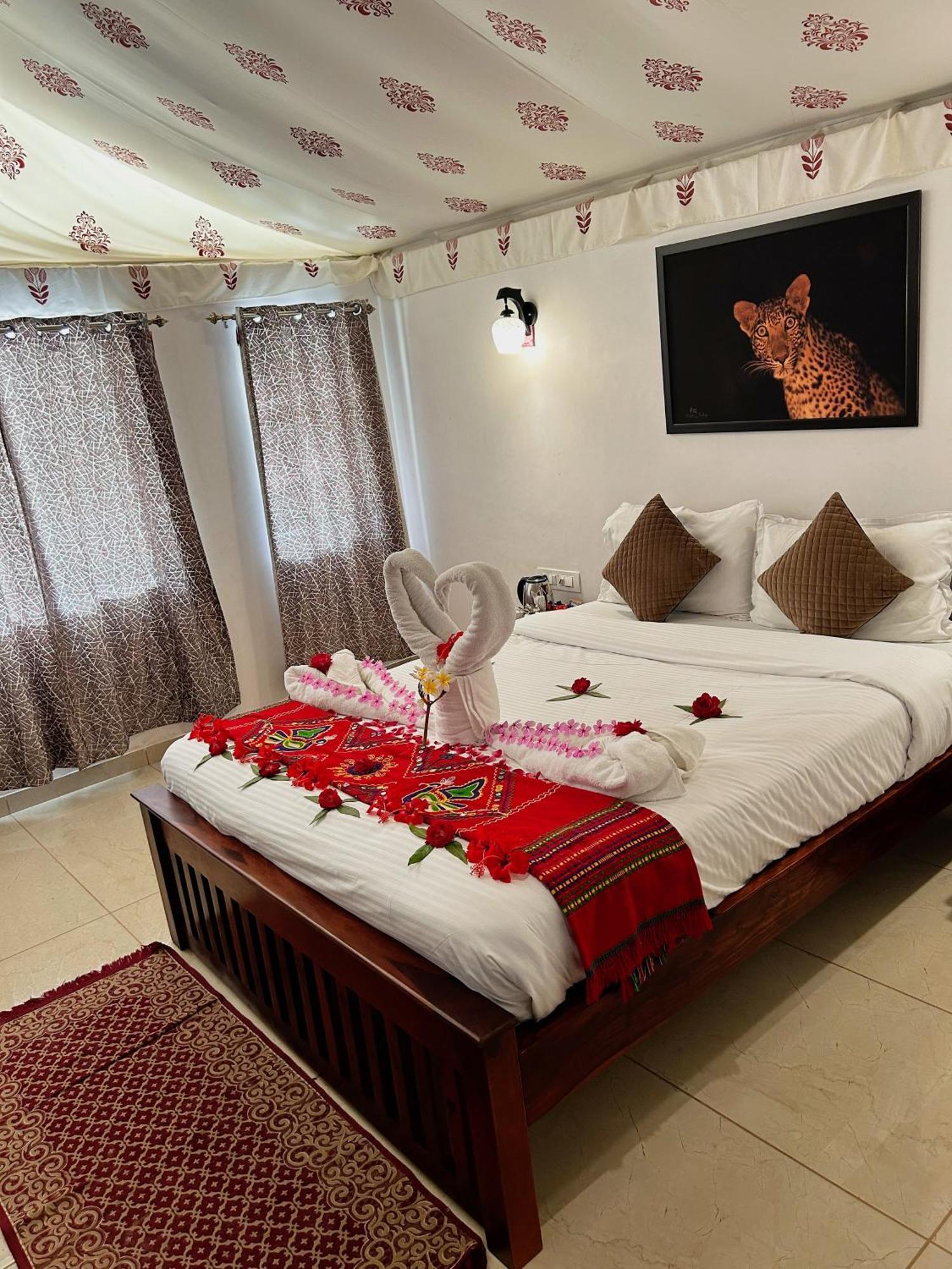 Jawai Empire Resort By Premier Hotels Pāli Exteriör bild